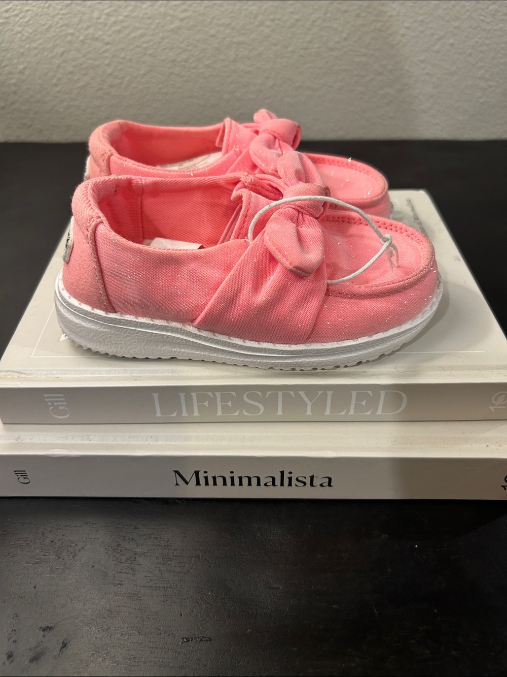 Hey Dude Pink Sparkle Bow Kids Moccasins